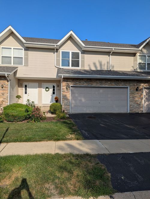1148 Rose Dr, Sycamore, IL, 60178-9505 | Card Image