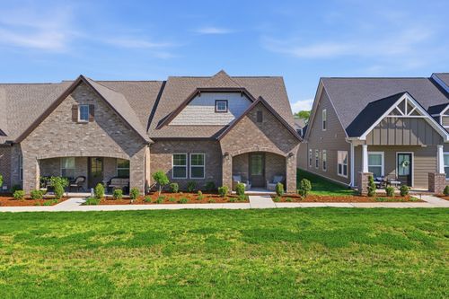 659 Swanston Ln, Gallatin, TN, 37066-2852 | Card Image