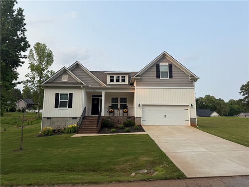 479 Twin View Dr, Westminster, SC, 29693-3251 | Card Image