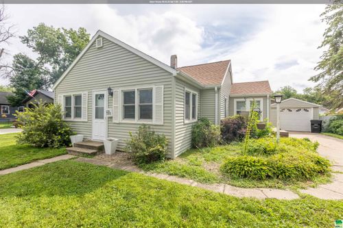 711 6th St, Onawa, IA, 51040-1211 | Card Image