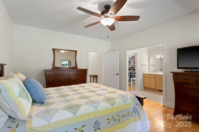 99 Pinecrest Estates Dr, House other with 3 bedrooms, 2 bathrooms and null parking in Flat Rock NC | Image 19