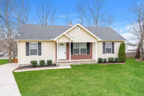214 Natchez Ct N, La Vergne, TN, 37086-2636 | Card Image