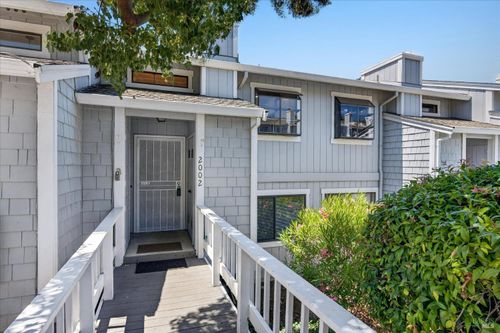 2002 Clearview Circle, Benicia, CA, 94510 | Card Image