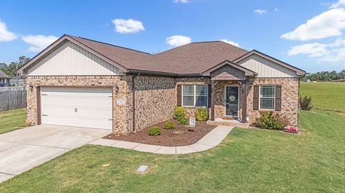 2702 Rushmore Dr, Chapel Hill, TN, 37034-1413 | Card Image