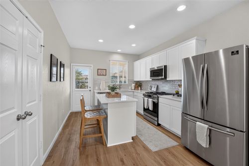 338 Pine Arbol, Buda, TX, 78610-3662 | Card Image