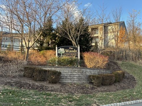 1435 King Ct, Green Brook, NJ, 08812-1728 | Card Image