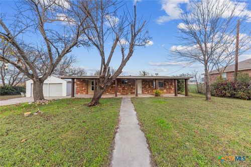 209 W Arlo Rd, Harker Heights, TX, 76548-1133 | Card Image