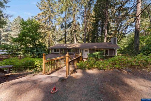 23515 Clark Dr, Philomath, OR, 97370-9592 | Card Image