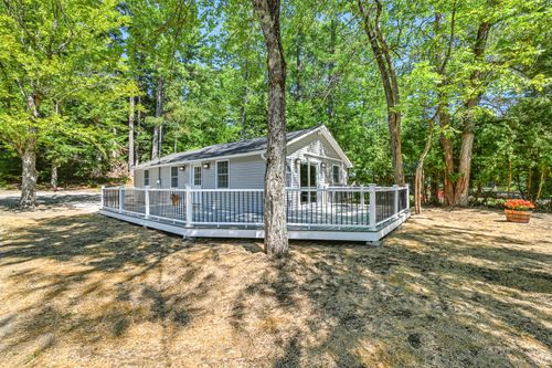 82 Sunflower Lane, Sidney, ME, 04330 | Card Image