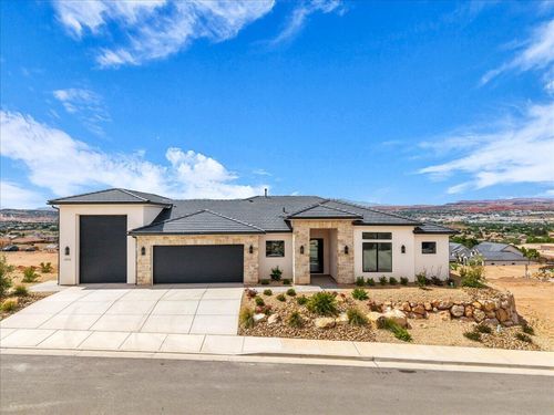 2072 S Pony Way, Washington, UT, 84780-8307 | Card Image