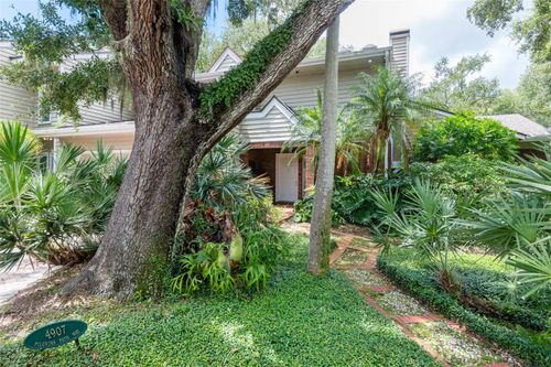 4907 Pilgrims Path Way, TAMPA, FL, 33611-3817 | Card Image