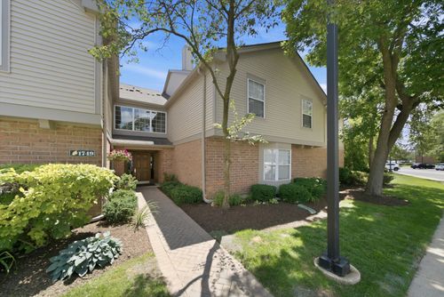 6-1749 Eastwood Ct, Schaumburg, IL, 60195-3390 | Card Image