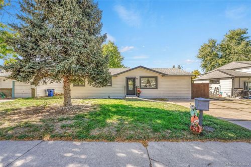841 S Oakland St, Aurora, CO, 80012-3253 | Card Image