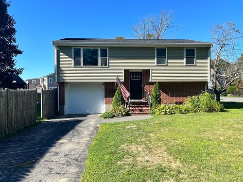 120 King St, Raynham, MA, 02767-1316 | Card Image