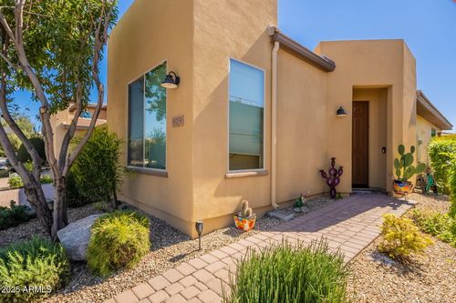679 E Myrtle Pass, Queen Creek, AZ, 85140-5515 | Card Image