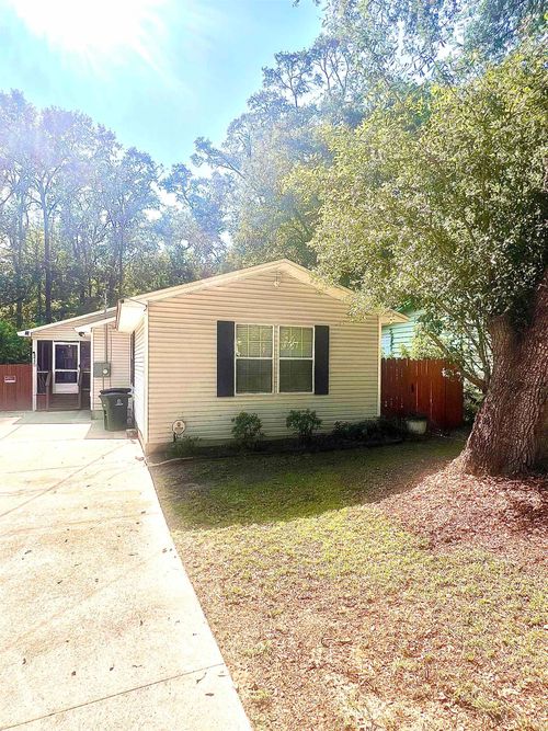 822 California St, TALLAHASSEE, FL, 32304-2022 | Card Image