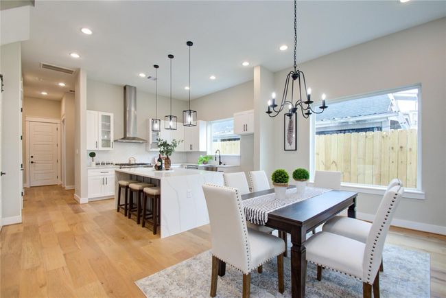 110 E 28 Th St, House other with 4 bedrooms, 4 bathrooms and 1 parking in Houston TX | Image 32