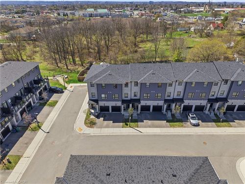 15-51 Sparrow Ave, Cambridge, ON, N1T0E5 | Card Image