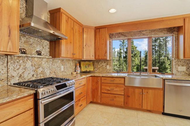 10415 - 10415 Mcmahon Rd, House other with 3 bedrooms, 5 bathrooms and null parking in Coulterville CA | Image 37