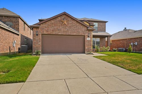 8708 Sierra Trl, Cross Roads, TX, 76227-2286 | Card Image