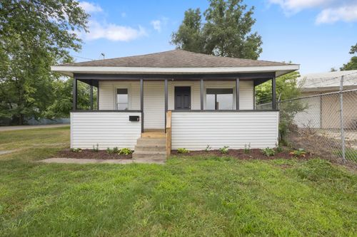 7 Avenue B, Springfield, MI, 49037-8212 | Card Image