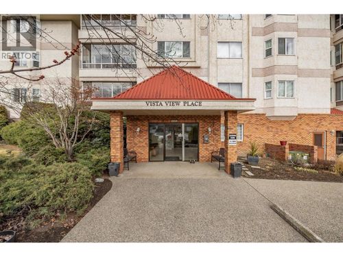 203-1534 Lawrence Ave, Kelowna, BC, V1Y6M8 | Card Image