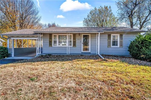 8515 Penner Avenue, De Soto, KS, 66018 | Card Image