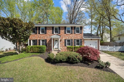 14725 Saint Germain Dr, CENTREVILLE, VA, 20121-2303 | Card Image