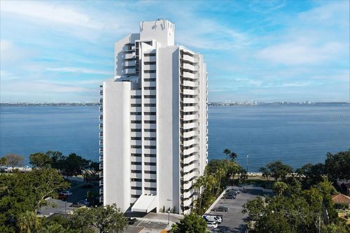2001-4141 Bayshore Blvd, TAMPA, FL, 33611-1808 | Card Image