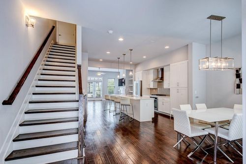 728 Taylor Ct Ne, Atlanta, GA, 30324-3800 | Card Image