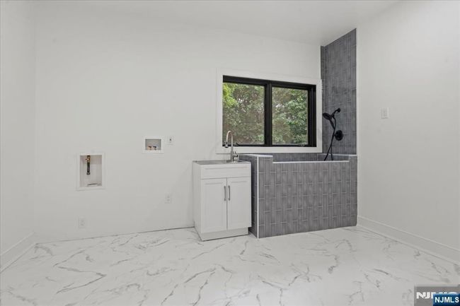 45 Riverview Ter, House other with 6 bedrooms, 6 bathrooms and null parking in Mahwah NJ | Image 34