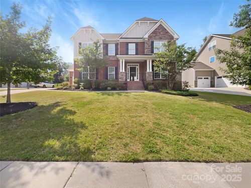 16036 Arabian Mews Ln, Charlotte, NC, 28278-8142 | Card Image