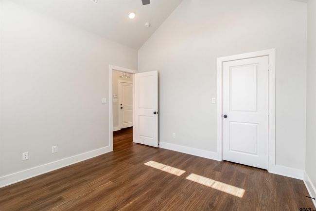7013 Hillside Ave, House other with 4 bedrooms, 3 bathrooms and null parking in Tyler TX | Image 6