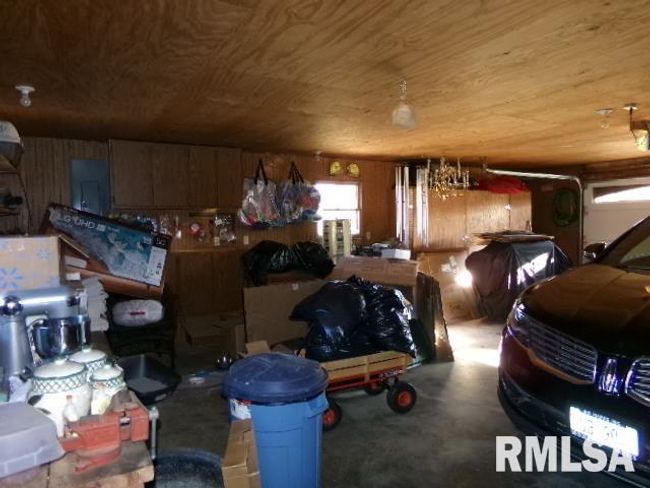 2225 Route 34, House other with 4 bedrooms, 2 bathrooms and null parking in Rosiclare IL | Image 45