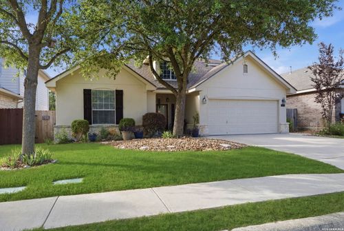 8510 Grapevine Pass, San Antonio, TX, 78255-2264 | Card Image