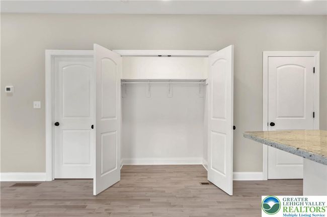 721 7 Th St, House other with 3 bedrooms, 3 bathrooms and null parking in Whitehall PA | Image 25