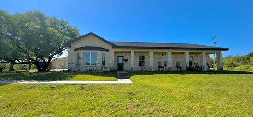 124 County Road 118, Llano, TX, 78643-1818 | Card Image