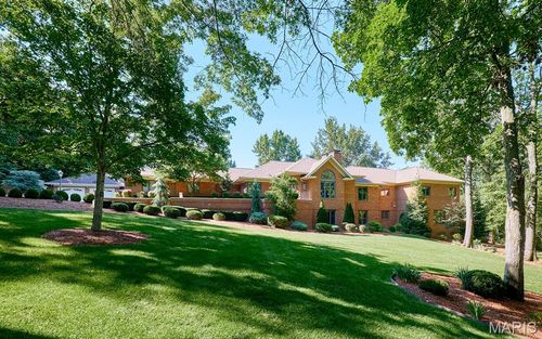 3 Forest Hills Dr, Washington, MO, 63090-5602 | Card Image