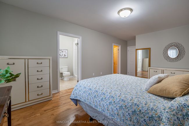 7 Village Cres, Condo with 3 bedrooms, 3 bathrooms and 1 parking in Peterborough ON | Image 16