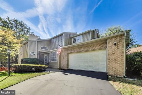 7472 Cross Gate Ln, ALEXANDRIA, VA, 22315-4618 | Card Image