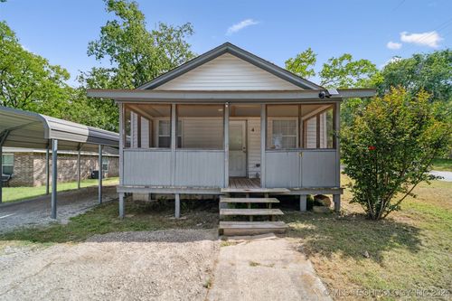 4 E Pennsylvania, Kiefer, OK, 74041-5000 | Card Image