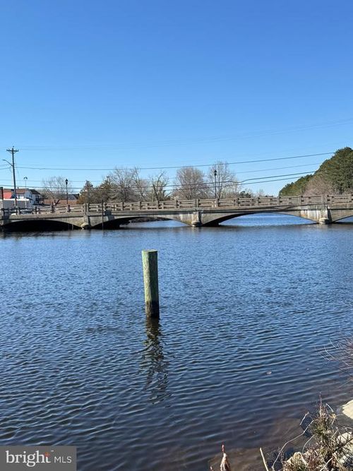 213 W Central Ave, FEDERALSBURG, MD, 21632-1244 | Card Image