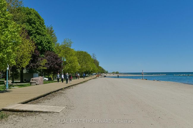 209 - 601 Kingston Rd, Condo with 1 bedrooms, 1 bathrooms and null parking in Toronto ON | Image 25