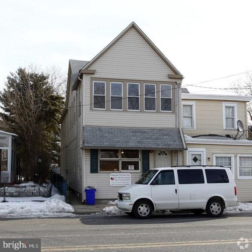456 S Broadway, Gloucester City, NJ, 08030-2388 | Card Image