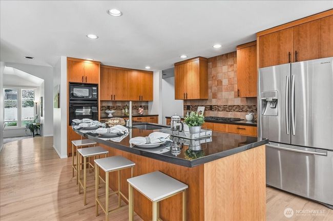16005 Ne 160 Th St, House other with 4 bedrooms, 3 bathrooms and 3 parking in Woodinville WA | Image 9