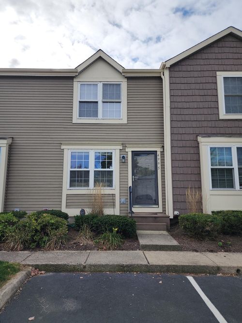 4995 Singleton Dr, Hilliard, OH, 43026-8528 | Card Image