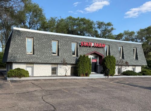8729 Central Ave Ne, Blaine, MN, 55434-3318 | Card Image