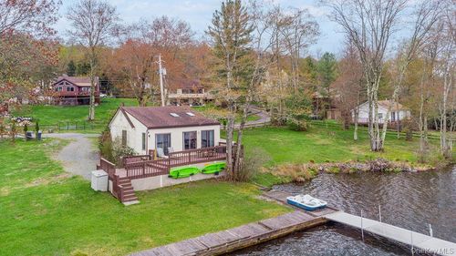 13 Redwood Ln, Swan Lake, NY, 12783-6922 | Card Image