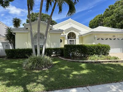 101 Siena Oaks Circle W, House other with 3 bedrooms, 2 bathrooms and null parking in Palm Beach Gardens FL | Image 1