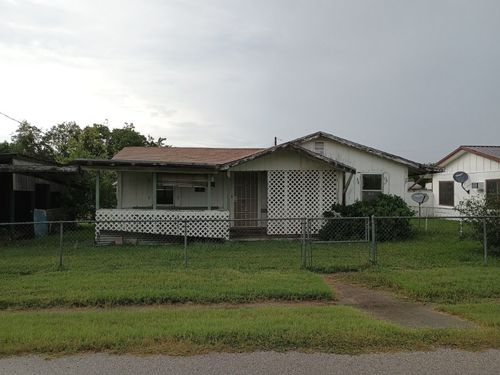 18016 Morrow Street, Elgin, TX, 78621 | Card Image